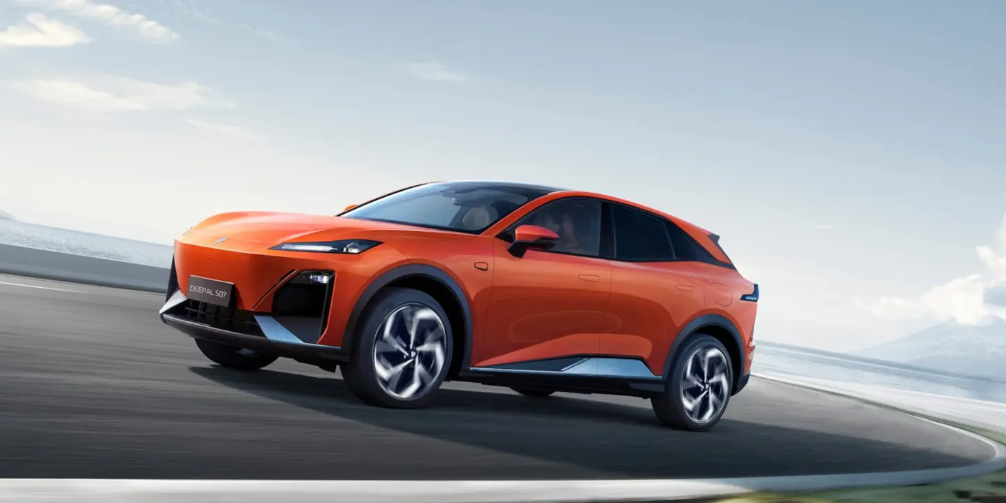 Changan Deepal S07 – cenik in brošura